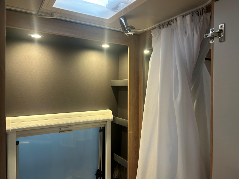 Knaus Sport 460 EU 2026 ENKELE BEDDEN  foto: 9