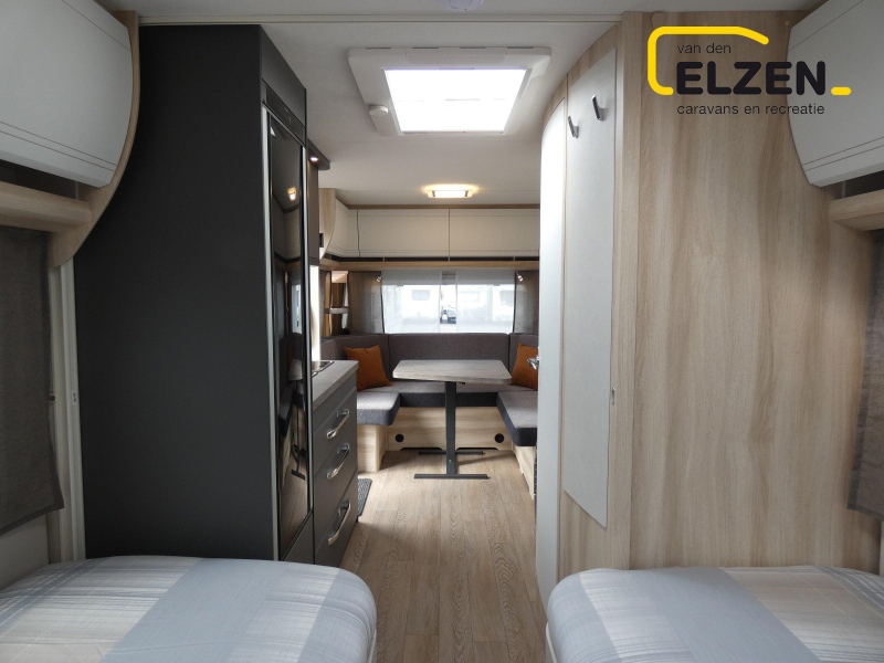 Hobby De Luxe 495 UL White Edition Actiepakket  foto: 17