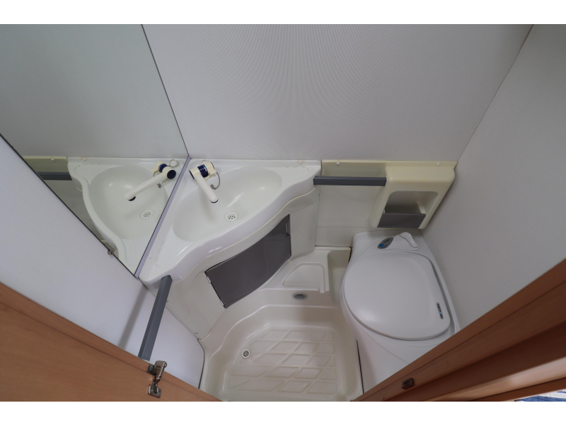 Knaus Sudwind 420 QD Mover/ Reisluifel  foto: 12