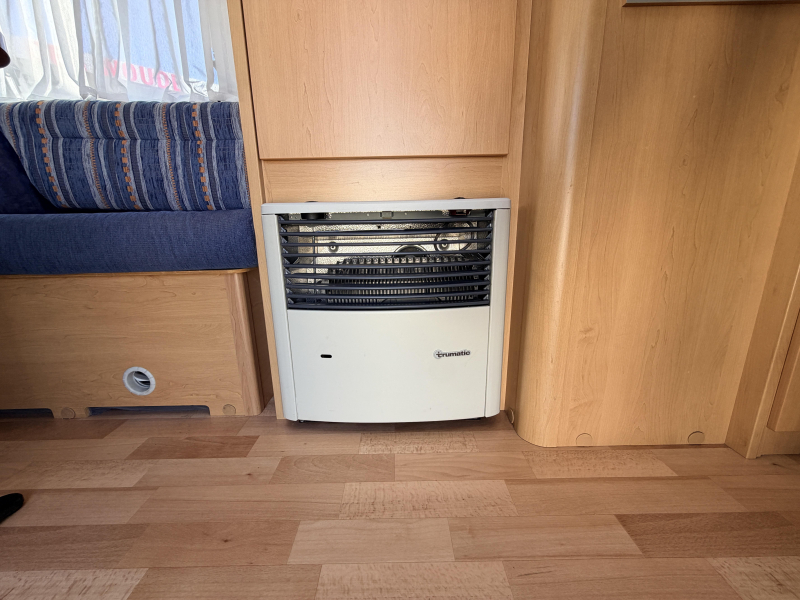 Knaus Sudwind Premium Line 500 EU Enk. bedden Mover Cas lui  foto: 11