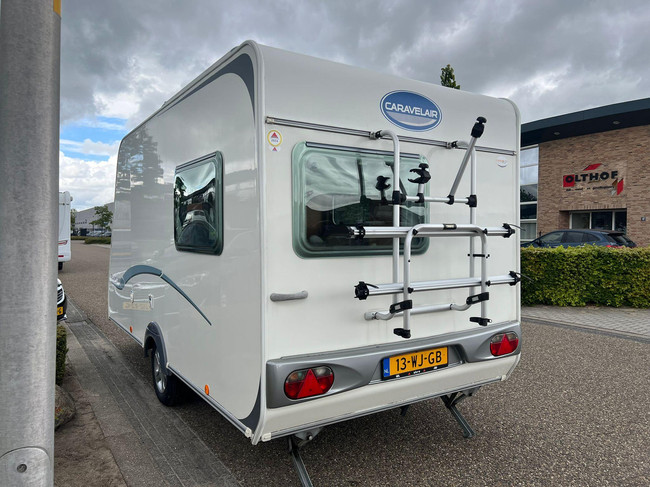 Caravelair Antares Luxe 390 Freeline | Fietsenrek | Dinette | Vastbed | Kachel | Koelkast | foto: 6