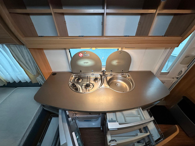 Hobby De Luxe 440 SF foto: 7