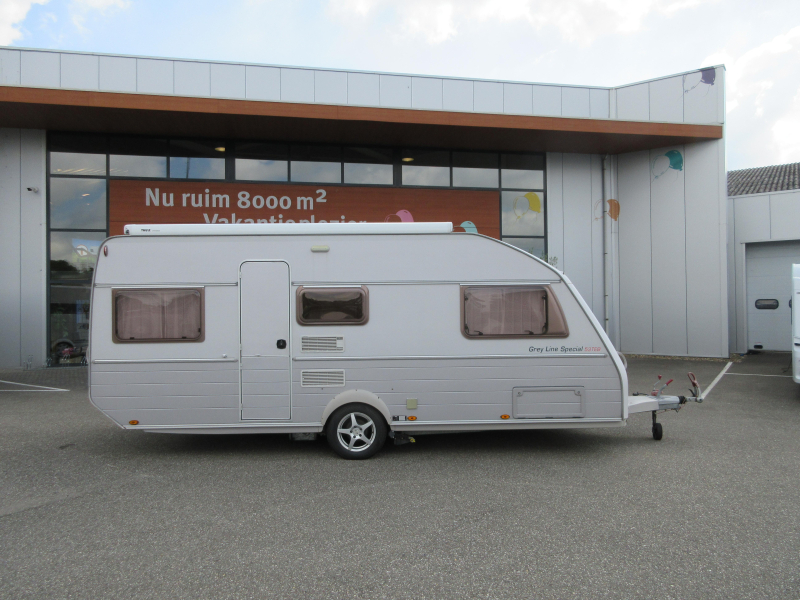 Kip Grey Line Special 53 TEB NETJES EN COMPLEET 
