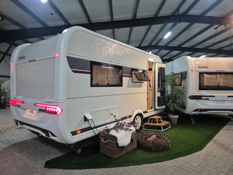 Hobby De Luxe 460 LU 