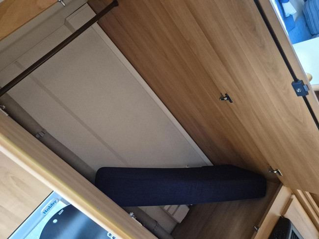 Hobby 540 TK-ULA Stapelbed met kinderkamer, Airco+DWT luifel foto: 12