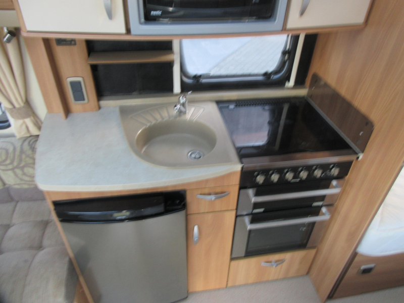 Swift Challenger 565 SE UNIEK! EN MET MOVER  foto: 11