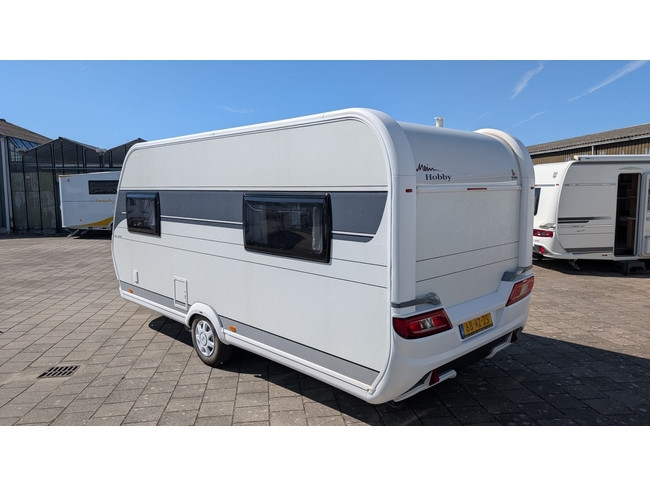 Hobby De Luxe 460 LU foto: 5