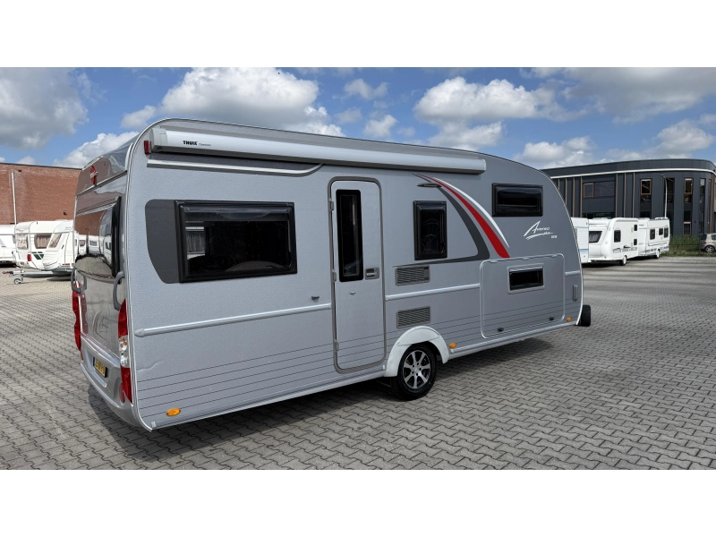 Bürstner Averso Plus 510 TK kinderkamer rondzit  foto: 13