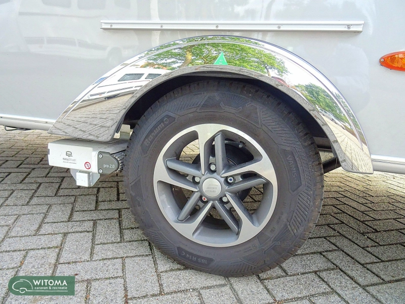 Eriba Touring 642 Slaap dak uitvoering  foto: 20