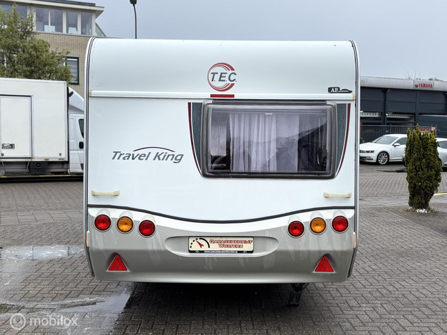 TEC 530 TDF voortent rondzit vastbed L keuken