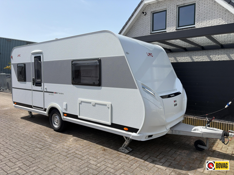 LMC Tandero 480 D New Edition/Voortent  hoofdfoto: 1