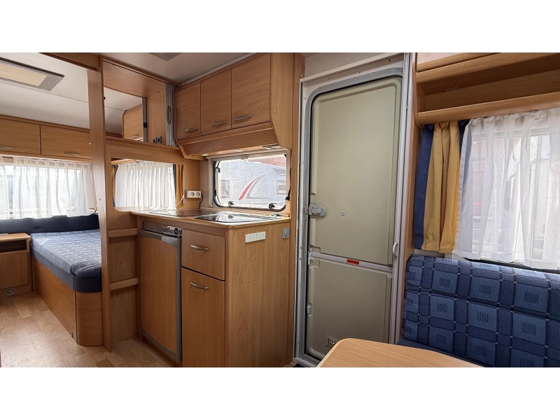 Knaus Sudwind 500 EU enkele bedden rondzit  foto: 6