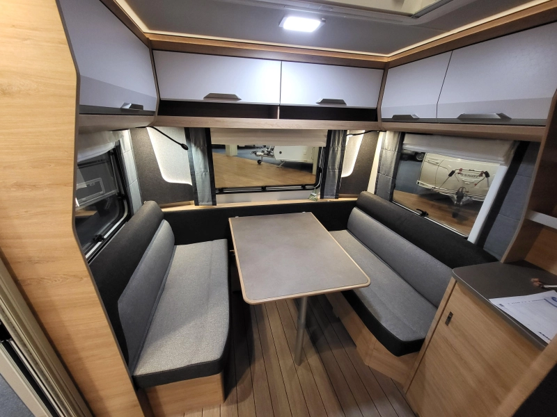 Knaus Sudwind Black Selection 460 EU uit voorraad leverbaar  foto: 8