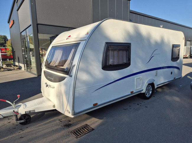 Bürstner 460 TL Enkele bedden, Airco, Mover Voortent luifel foto: 2