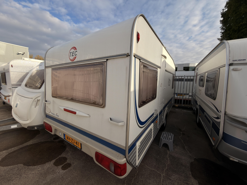 TEC Travel King 490 K Voortent+reservewiel  foto: 1