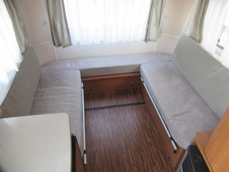 Eriba Touring 320 ZEER COMPACT EN MET MOVER  foto: 4