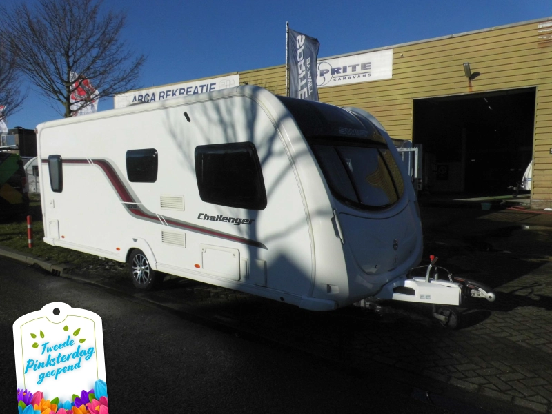 Swift Challenger 570 Sateliet, luifel en airco  hoofdfoto: 1