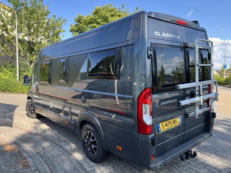 Adria Twin 640 SLX Vol opties!  foto: 2