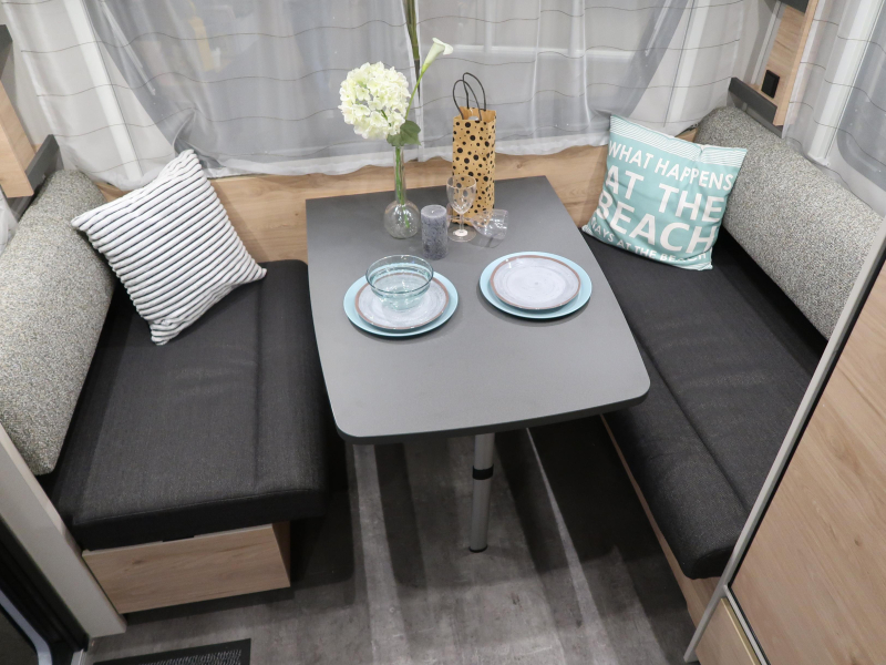 Dethleffs Camper 460 EL SUPERAANBIEDING NIEUW!!!!  foto: 10