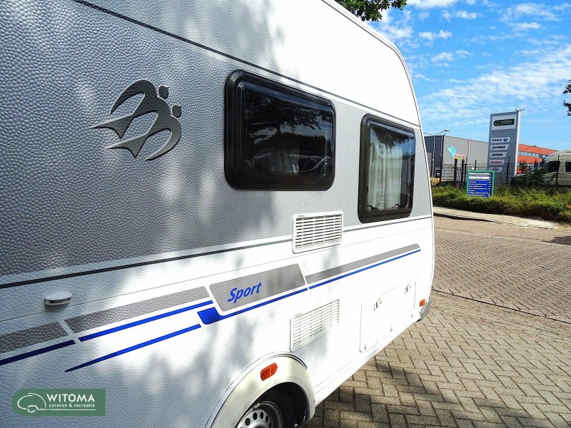 Knaus Sport 420 mover + voortent  foto: 19