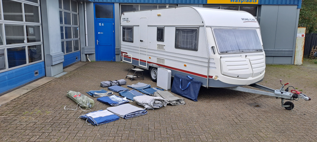 HOME-CAR Rally 49 met voortent en luifel! foto: 22
