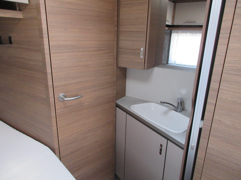 Knaus Sport E-Power Selection 500 FU ZEER COMPLEET EN FRANSBED  foto: 14