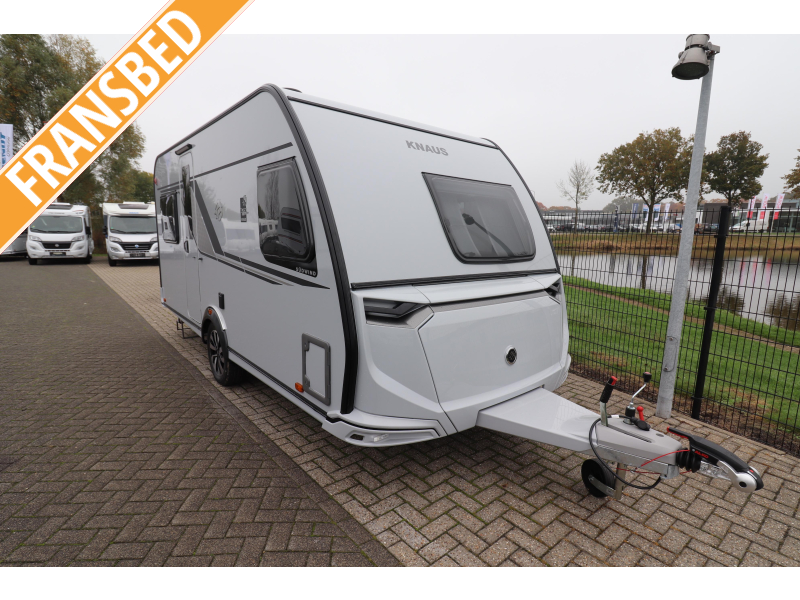 Knaus Sudwind Black Selection 450 FU Model 2026 - 1700KG - 147 