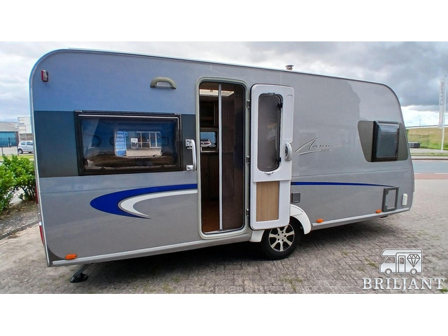Bürstner AVERSO 460 TS
