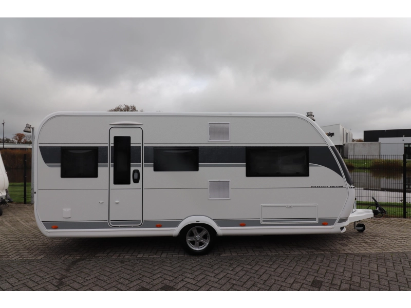 Hobby Excellent Edition 495 UL Opruiming showroom / 181 