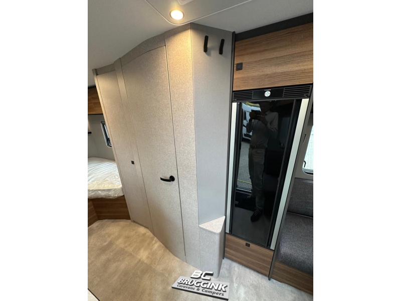 Eriba Novaline 442 - NIEUW!  foto: 9