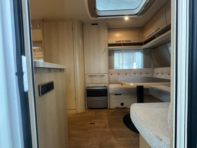 Eriba Nova 495 GL Activ Tourer