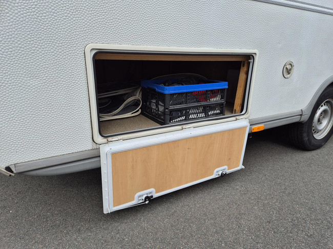 Dethleffs 450 Tourist Light bj. 2006 TOP staat ! met nette Voortent !