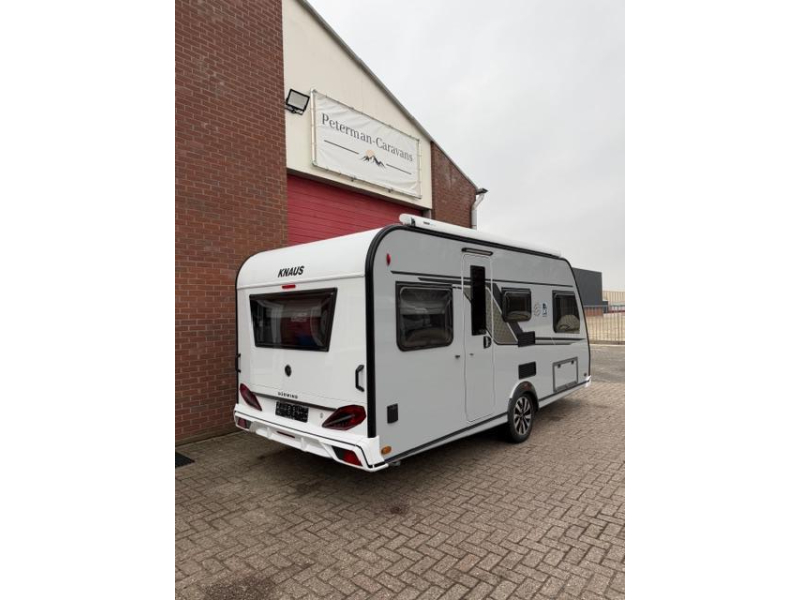 Knaus Sudwind 60 Years 460 EU Incl. Mover en Luifel  foto: 2