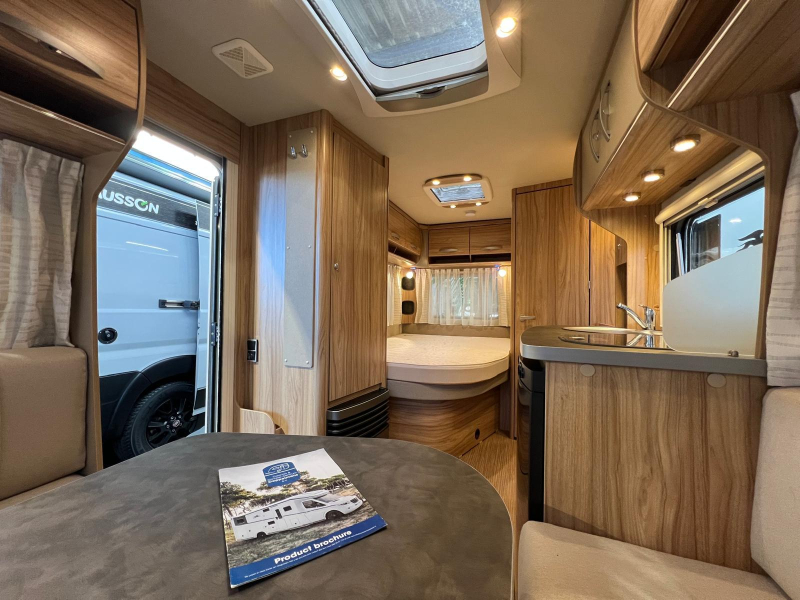 Eriba Nova Light Delight 465 mover, isabella, tent  foto: 7