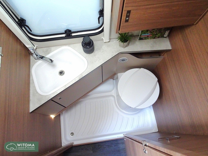 Knaus Sport E-Power Selection 420 QD Met airco en voortent  foto: 13