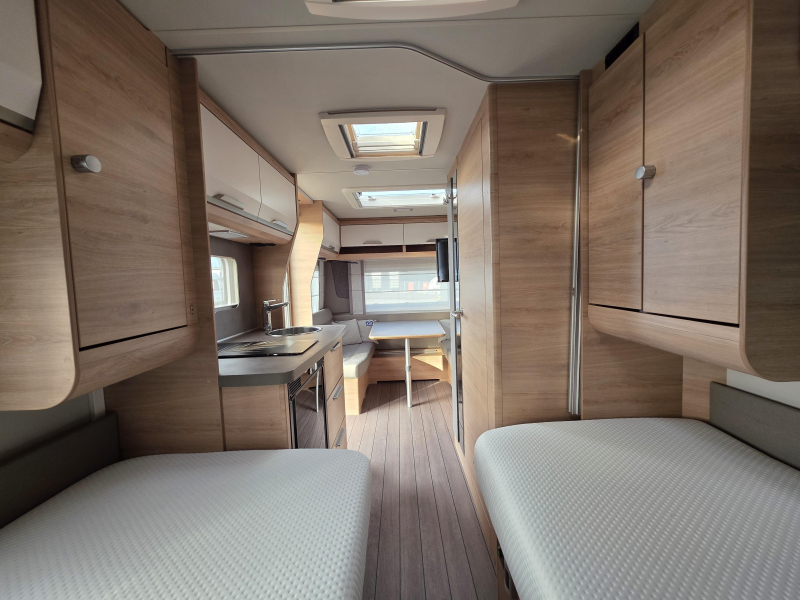 Knaus Sudwind 60 Years 460 EU E-Power  foto: 15