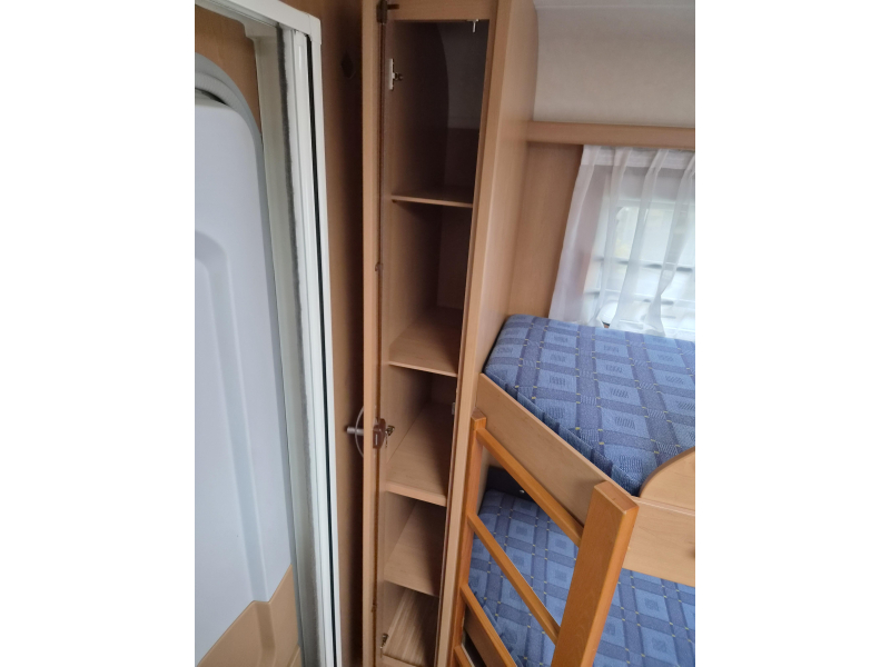 Knaus Sudwind 550 FSK -Mover - Airco - Voortent  foto: 5