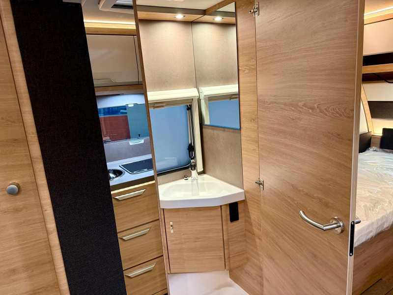 Knaus Sudwind Black Selection 500 EU veel opties!  foto: 13