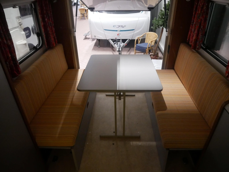 Knaus Deseo Transport Incl. Walker voortent  foto: 9