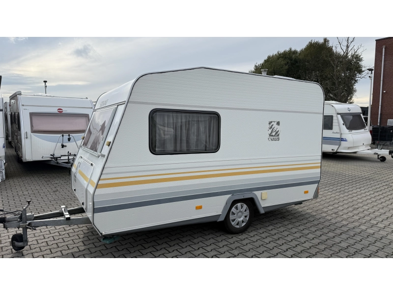 Knaus Sudwind 350 H kopkeuken toilet rondzit  foto: 13