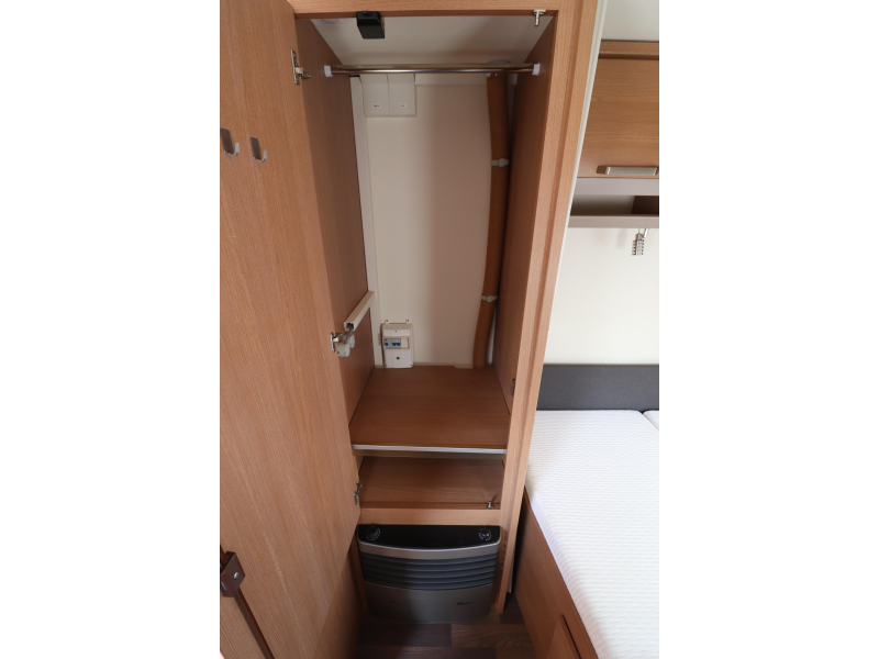 Knaus Sport 400 QD Unico Verona- Fietsendr.  foto: 17