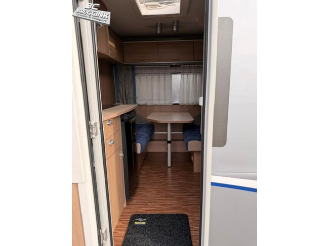 Bürstner Averso 390 TS FRANS BED MOVER AIRCO LF foto: 3