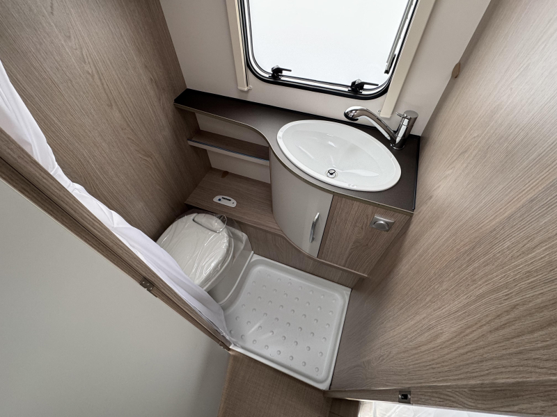 Bürstner Premio 460 TL 