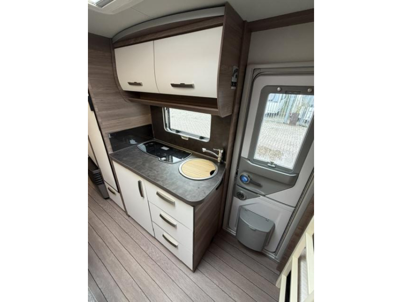 Knaus Sport Silver Selection 540 FDK Incl. Mover en Luifel  foto: 14