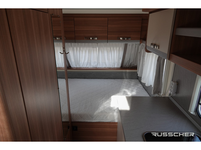 Weinsberg CaraOne 420 QD Caravan | Go2 Mover | Schotel | Kachel | Douche | Toilet | Luifel | Voortent | Fietsendrager foto: 7