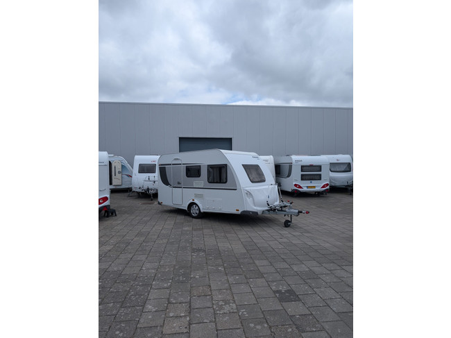 Knaus SPORT 400 LK