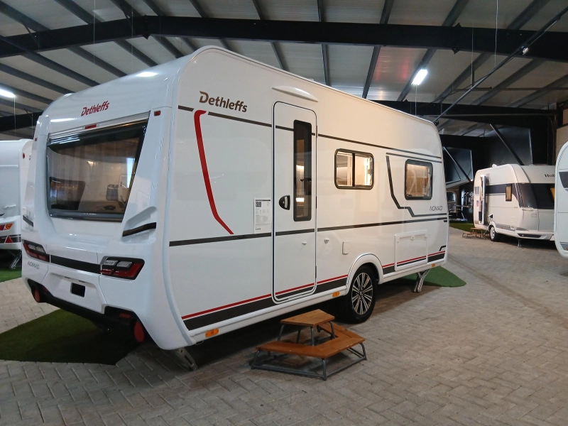 Dethleffs Nomad 460 EL  foto: 2