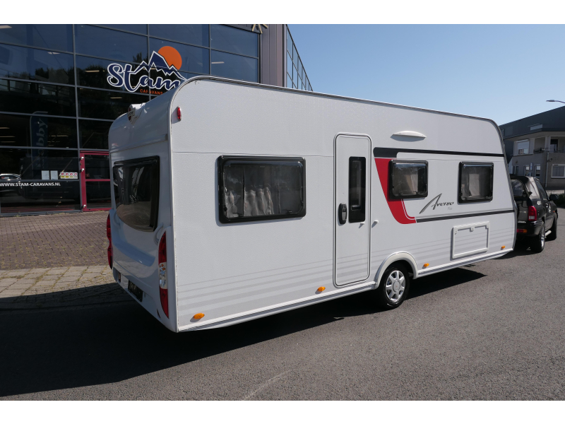 Bürstner Averso Top 520 TL Ruime 6 persoons 