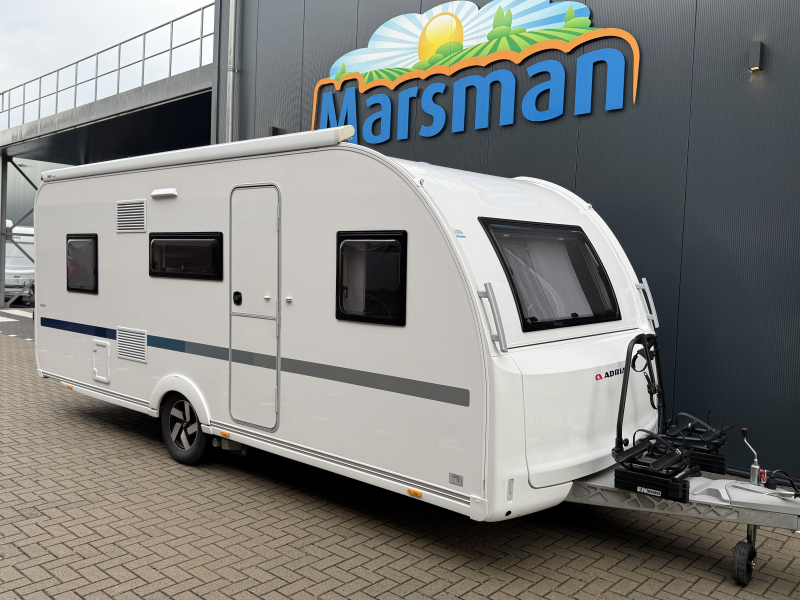 Adria Altea 552 PK BOMVOL MET OPTIES 