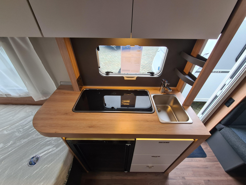 Knaus Sport 500 EU Cassetteluifel  foto: 9